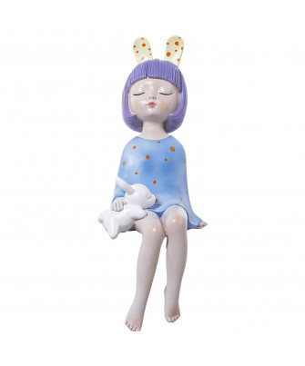 Chica Sentada Orejas Conejo Morada