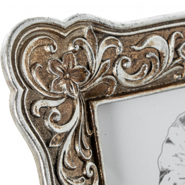 Portafotos Resina 15x20cm Plateado Ext:21,5x2x26cm